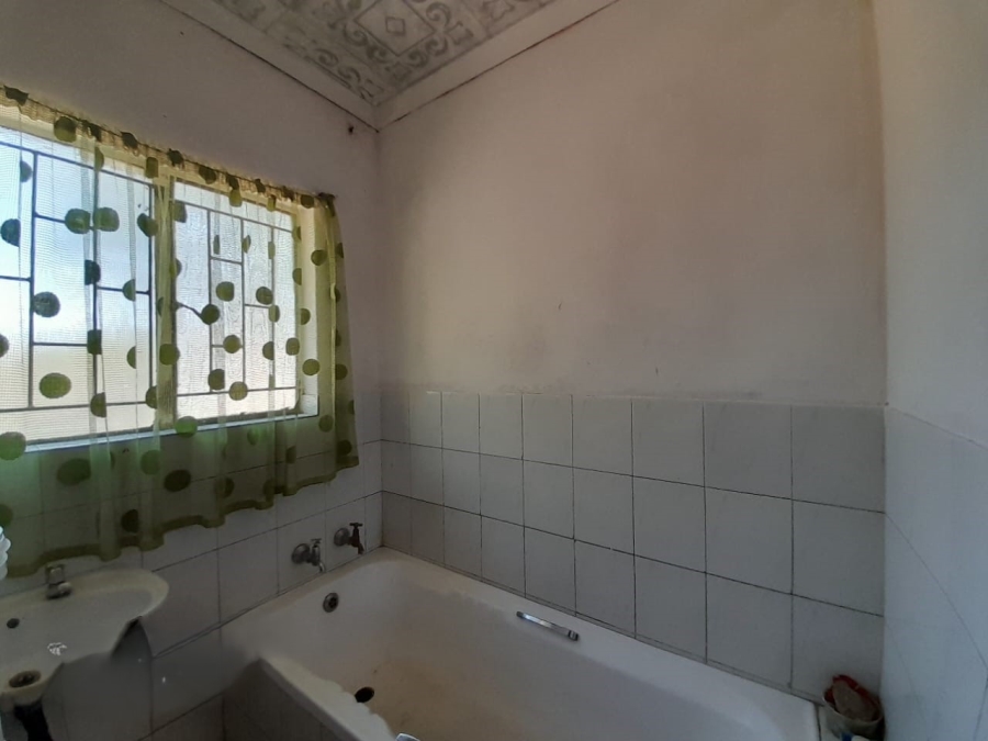 3 Bedroom Property for Sale in Rustenburg North North West